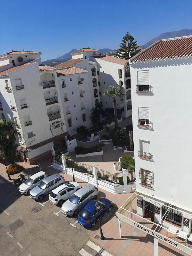 Beachfront Penthouse 3 Double Bedrooms, 2 Bathrooms San Luis de Sabinillas Exteriér fotografie